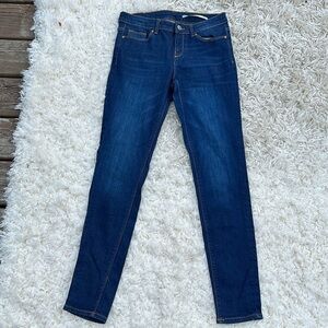 Zara woman denim jeans medium rise slim fit size 6 medium dark jeans